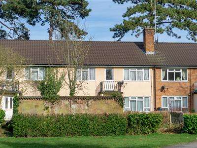 2 Bedroom Flat To Rent In 24 Toppesfield Gardens, Hadleigh, IP7