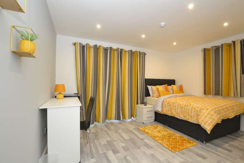 1 Bedroom House To Rent In Wood Lane, Isleworth, TW7