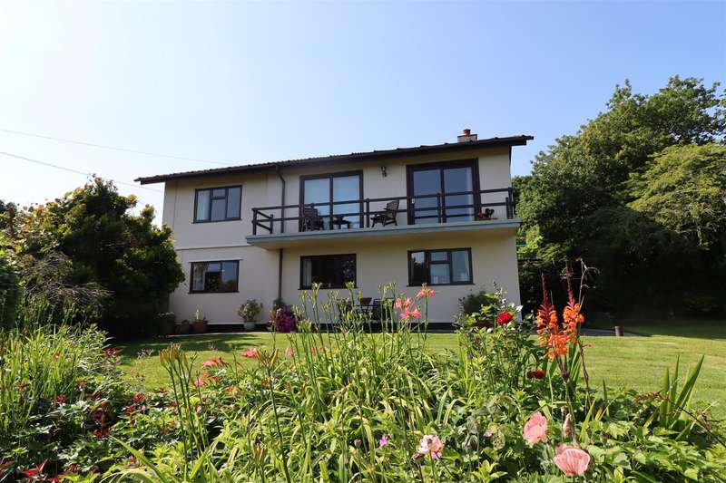 4 Bedroom Detached House For Sale In Lanner, TR16