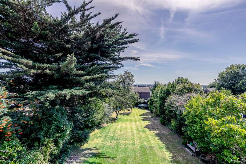 5 Bedroom Detached House For Sale In Ring Road, North Lancing, West