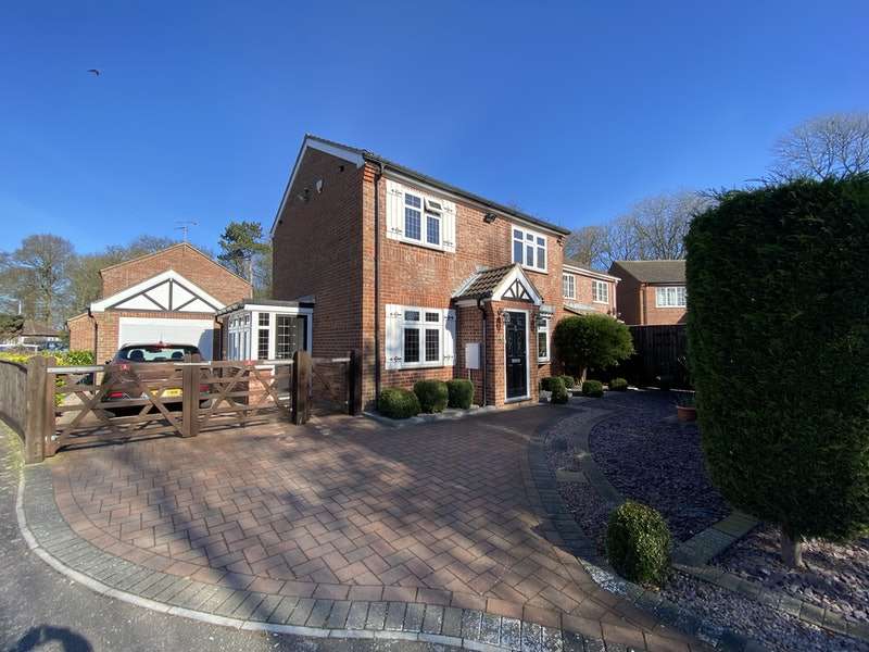 Houses for sale & to rent in PE25 3JN, Beresford Avenue,,Seacroft, Skegness