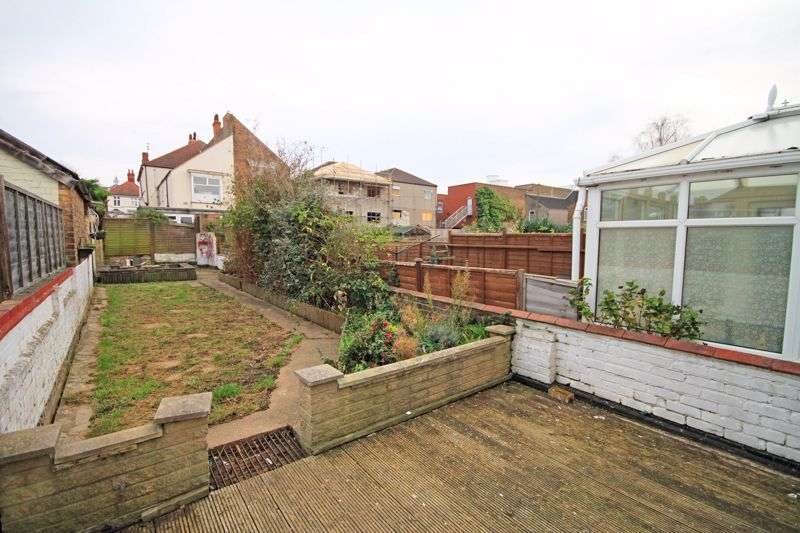 3 Bedroom Home To Rent In Poplar Road, Cleethorpes, DN35