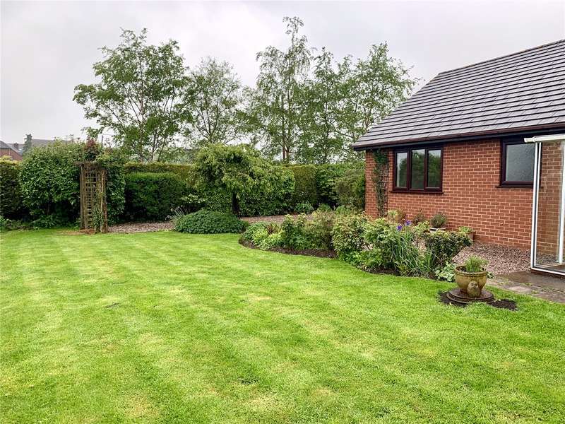 2 Bedroom Detached Bungalow To Rent In Middletown, Welshpool, Powys, SY21