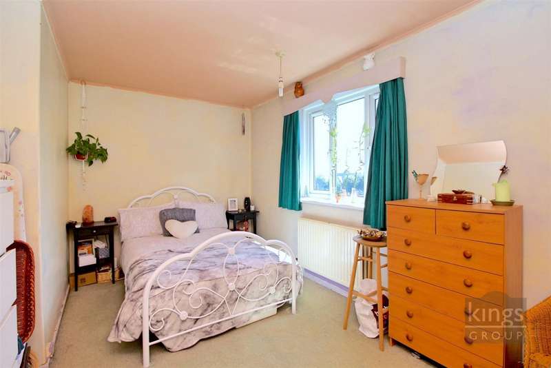 3 Bedroom Flat For Sale In Field House, Sebastopol Road