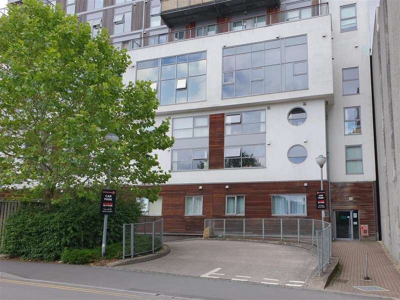 1 Bedroom Flat To Rent In Paramount Building, Princes Street, Swindon, SN1