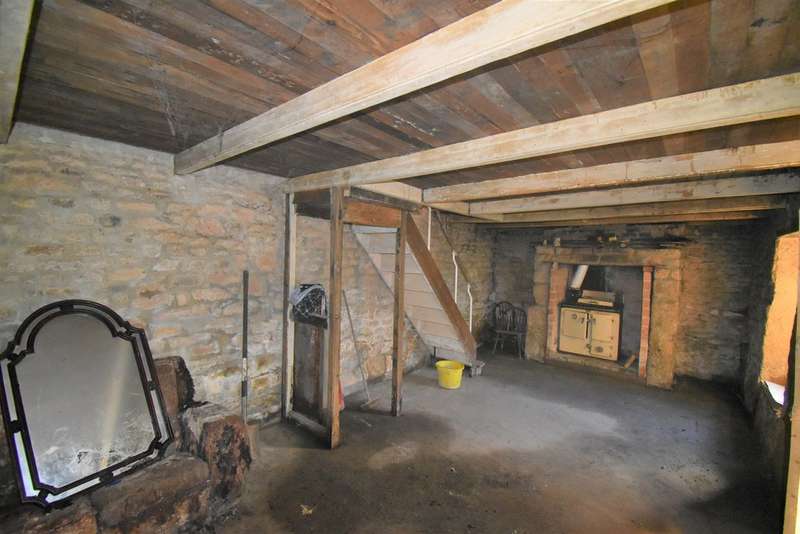 2 Bedroom Cottage For Sale In Wheal Rose, Scorrier, Redruth, TR16