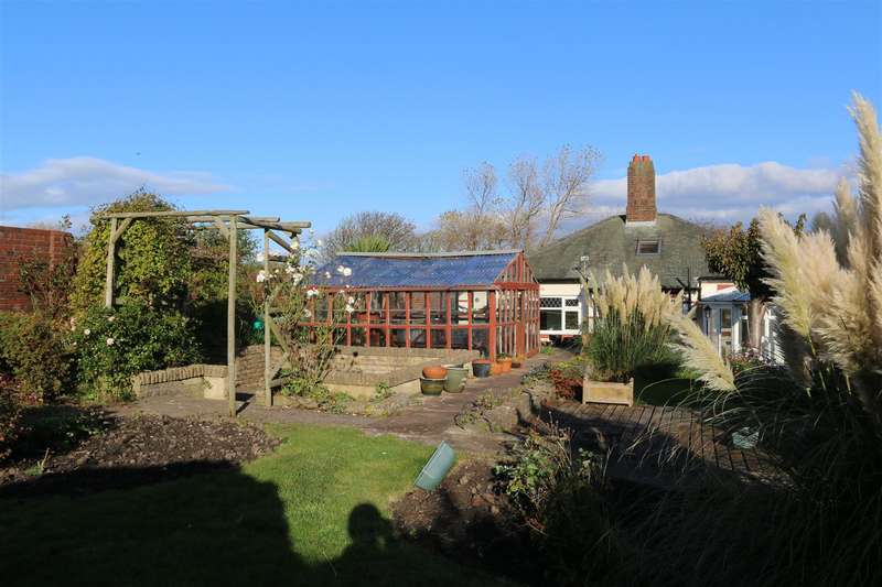 2 Bedroom Detached Bungalow For Sale In Central Drive, Walney, Barrow