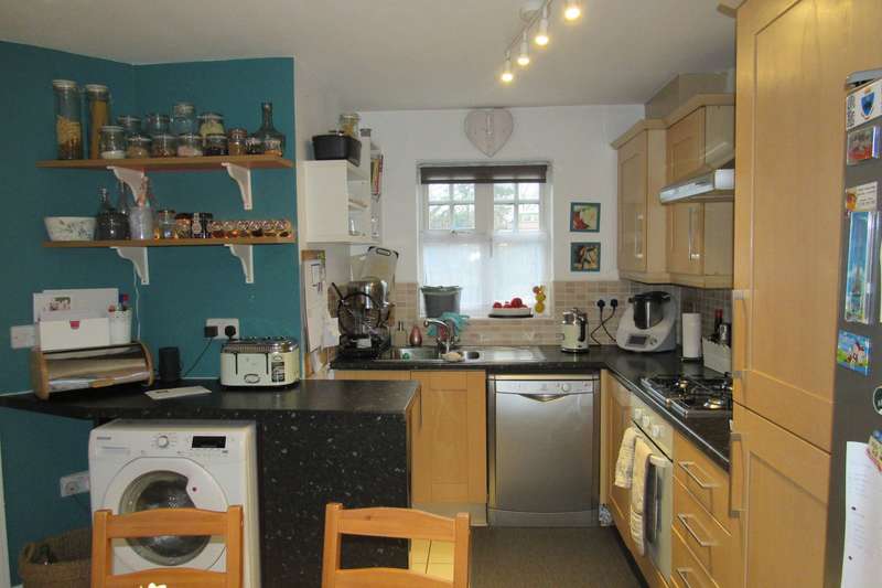 3 Bedroom Terraced House For Sale In Sandycroft Avenue, Wythenshawe