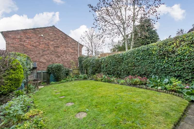 4 Bedroom SemiDetached House For Sale In Longton Grove, Sydenham, SE26