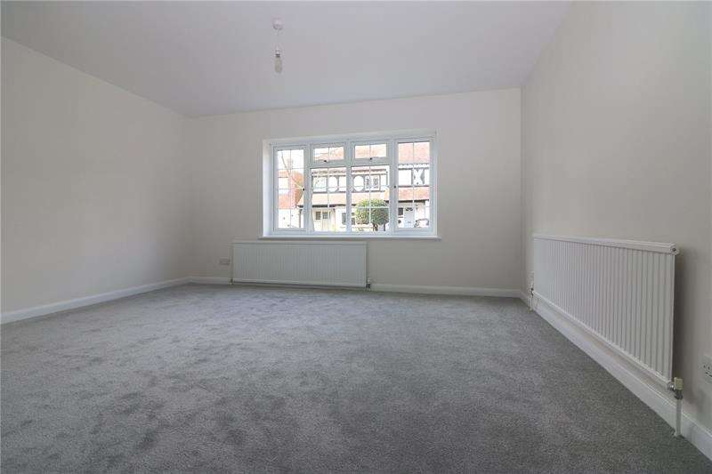 2 Bedroom Apartment Flat To Rent In Tracey Court, 96 Blenheim Crescent