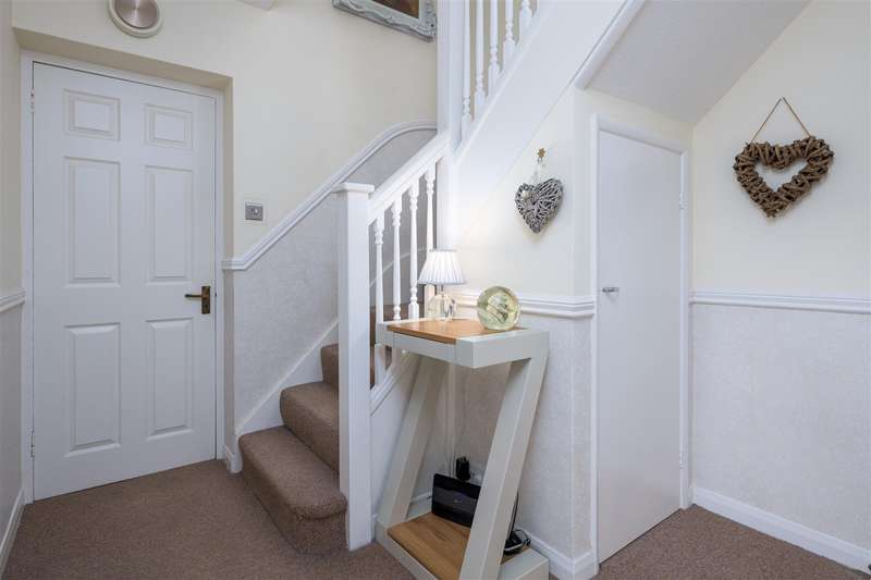 4 Bedroom Detached House For Sale In Boston Road, Horncastle, LN9