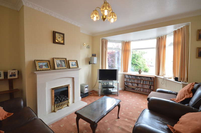 3 Bedroom SemiDetached House For Sale In Warley Road, Blackpool, FY2