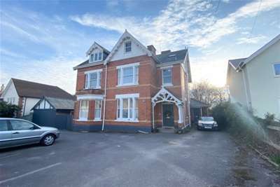 1 Bedroom Flat To Rent In Eldorado Cheltenham, GL50