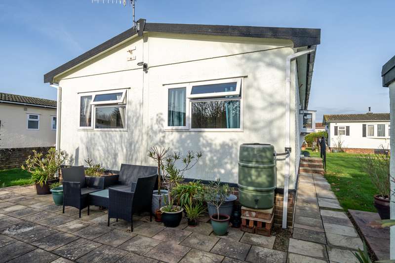 2 Bedroom Mobile Home For Sale In Millview Close, Nyetimber, Bognor
