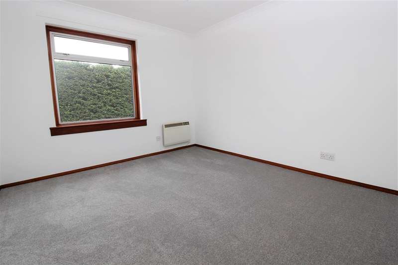 3 Bedroom Bungalow To Rent In Carronvale Ave, South Broomage, Larbert, FK5