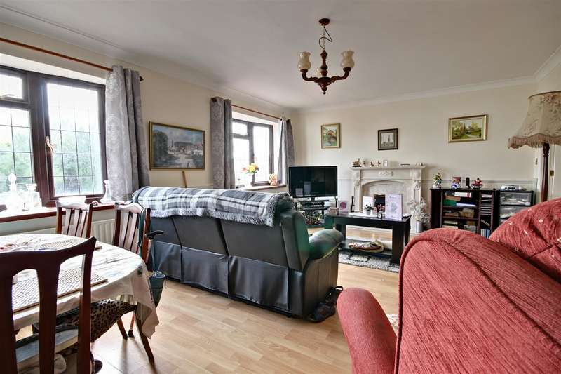 3 Bedroom Detached Bungalow For Sale In Huttoft Road, Suttononsea