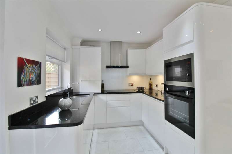 2 Bedroom Town House For Sale In Fox Hill Road, Foxhill, Sheffield