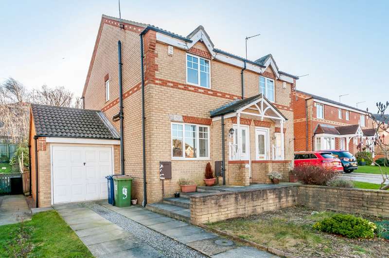 Houses for sale & to rent in TS12 2DT, SkeltoninCleveland,,Skelton