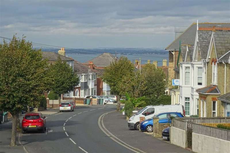 3 Bedroom Semi Detached For Sale In Mill Hill Road, Cowes, Isle Of
