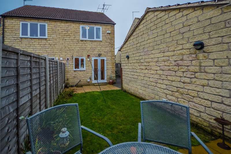 2 Bedroom Semi Detached House For Sale In Beverley Close, Normanton, WF6