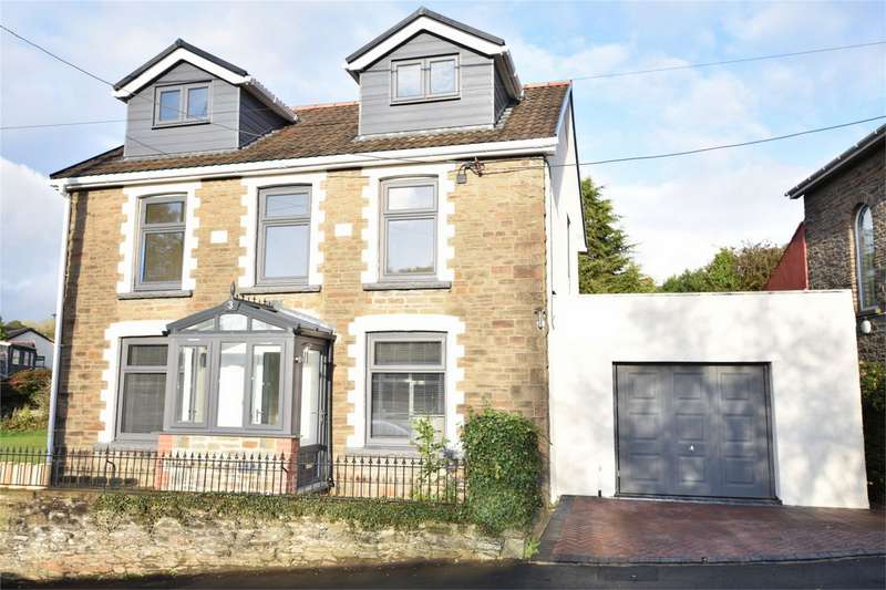 4 Bedroom Detached For Sale In Gellihaf Road, Fleur De Lis, Blackwood, NP12