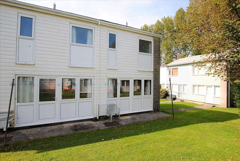 2 Bedroom Terraced For Sale In Trewent Park, Freshwater East, SA71