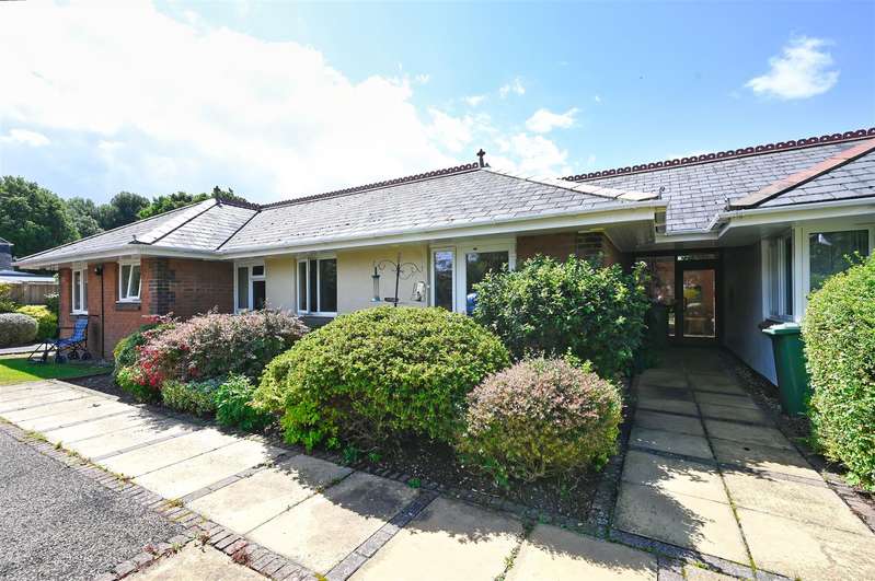 1 Bedroom Retirement Property For Sale In Royal Bay Court, Barrack Lane