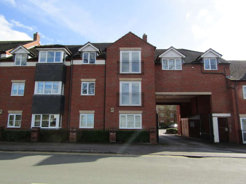 2 Bedroom Flat To Rent In Bonehill Road, Tamworth, B78