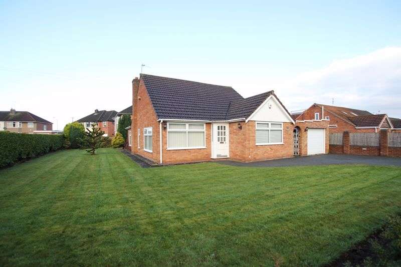 3 Bedroom Property For Sale In Oxford Drive, Thornton Hough, Wirral, CH63