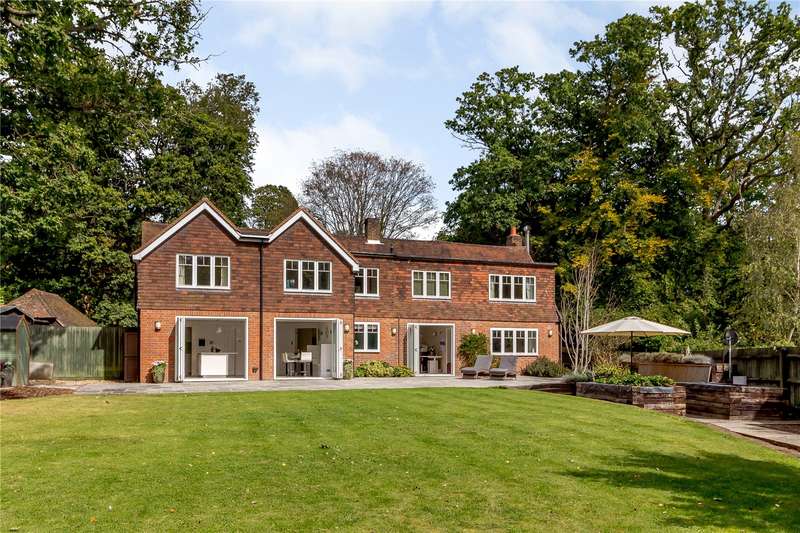 Houses for sale & to rent in HP8 4AX, Lodge Lane, Chalfont St Giles