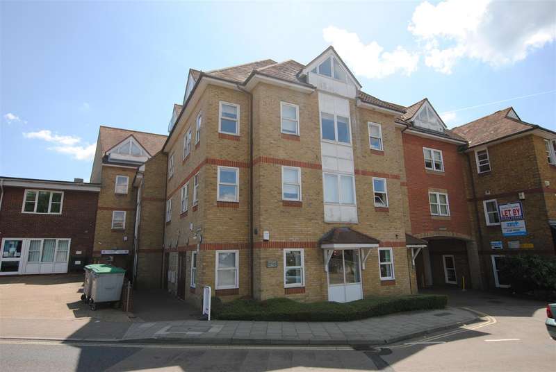 1 Bedroom Flat To Rent In Websters Way, Rayleigh, SS6