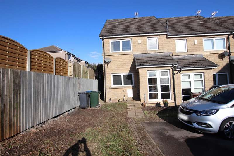 3 Bedroom Town House To Rent In Sovereign Court, Bradford, BD2