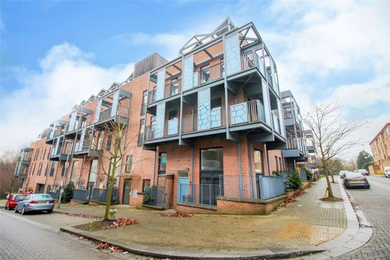 Houses for sale & to rent in MK9 4AS, Dalgin Place, Campbell Park And