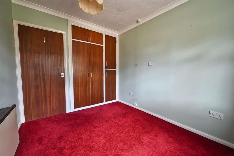 1 Bedroom Home For Sale In Pagham Road, Bognor Regis, PO21