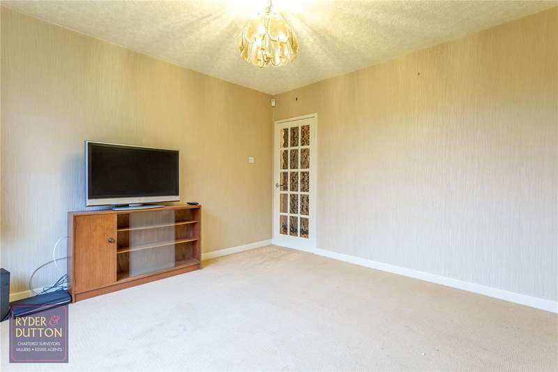 2 Bedroom Detached Bungalow For Sale In Holts Lane, Oldham, OL4