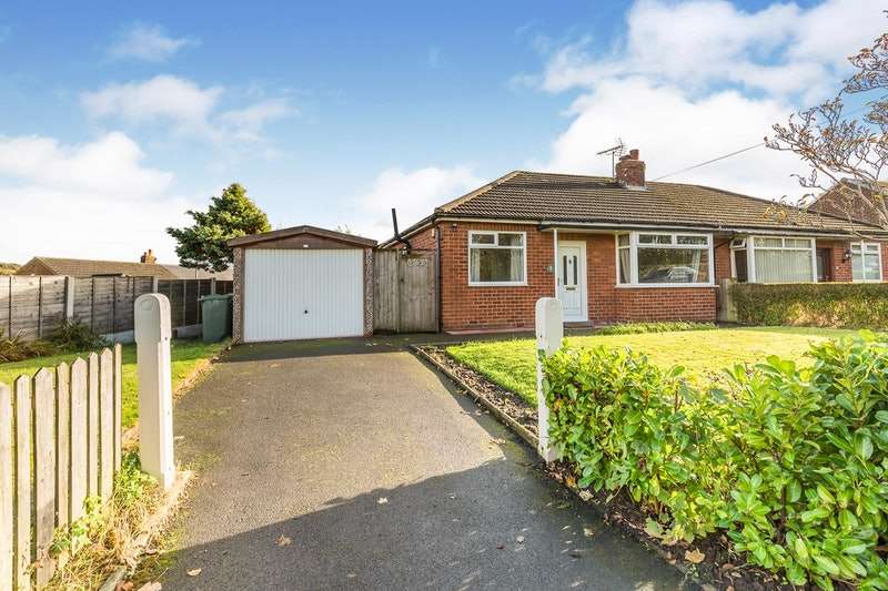 2 Bedroom Bungalow For Sale In Fiddlers Lane, Claytonlewoods, Chorley