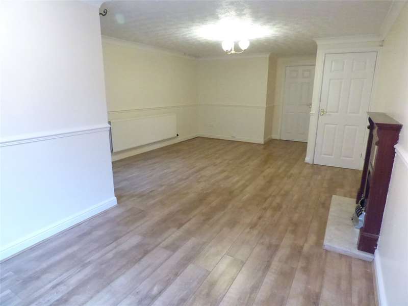 3 Bedroom Terraced To Rent In St Marys Court, Rawtenstall, Rossendale