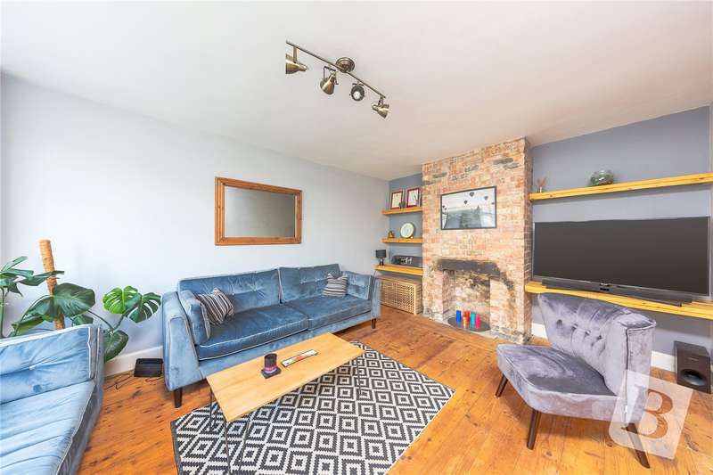 2 Bedroom For Sale In Rectory Lane, Chelmsford, Essex, CM1