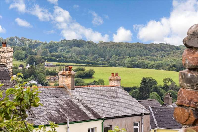 3 Bedroom Terraced House For Sale In Mill Street, Torrington, Devon, EX38