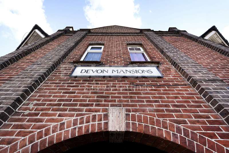 3 Bedroom Property For Sale In Devon Mansions, Woodcock Hill, Kenton, HA3