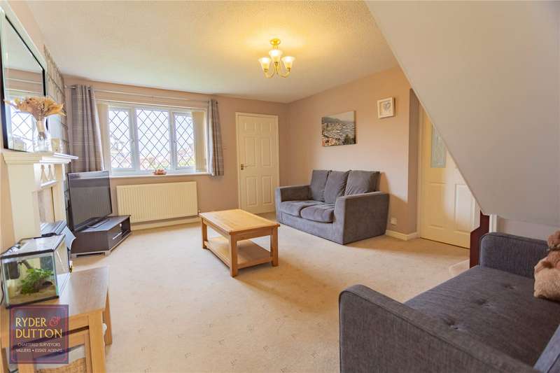 3 Bedroom SemiDetached House For Sale In Knight Crescent, Silver Birch