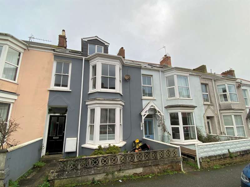 4 Bedroom Property To Rent In Budock Terrace, Falmouth, TR11