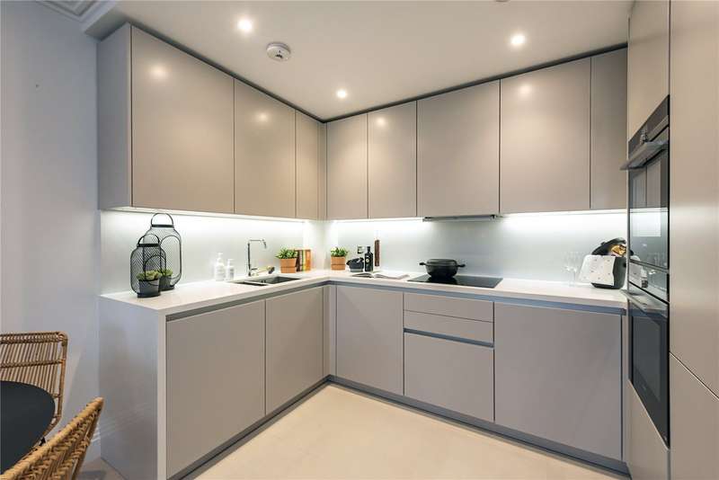 2 Bedroom Flat For Sale In Mill Lane, Taplow, Maidenhead, SL6