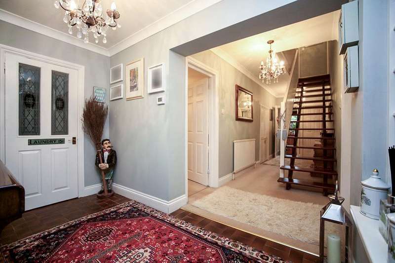 4 Bedroom House For Sale In Gorsewood Road, Hartley, Longfield, DA3