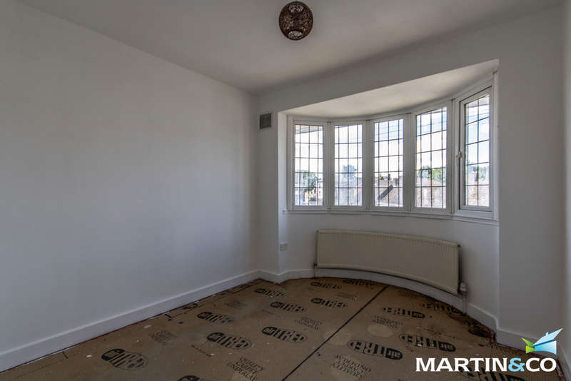 3 Bedroom Semi Detached House For Sale In Bristnall Hall Road, Oldbury, B68