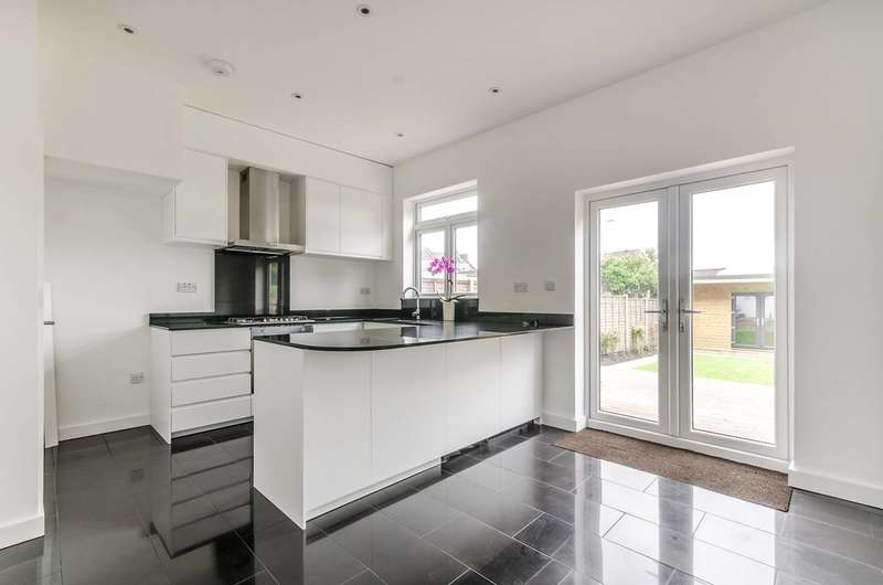 4 Bedroom House To Rent In Girton Road, Sydenham, SE26