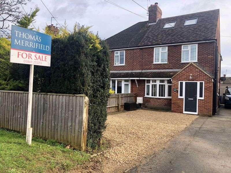 Houses for sale in Bicester, Oxfordshire