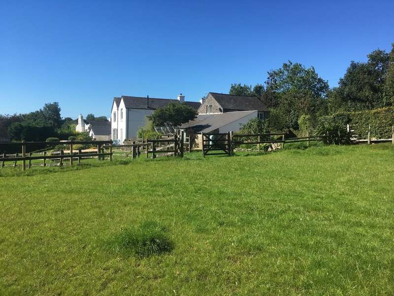 5 Bedroom Detached House For Sale In Dartmoor Dousland, PL20