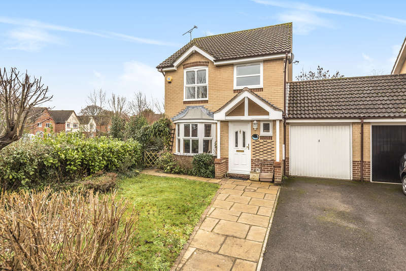 3 Bedroom SemiDetached House For Sale In Whitebeam Close, Colden