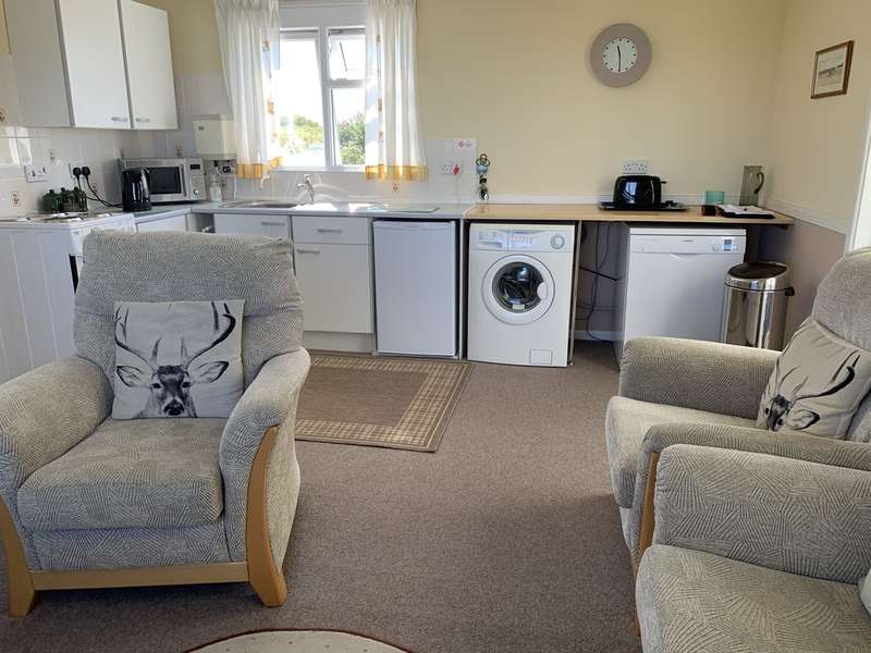 2 Bedroom Property For Sale In Riviere Towans, Phillack, Hayle, TR27